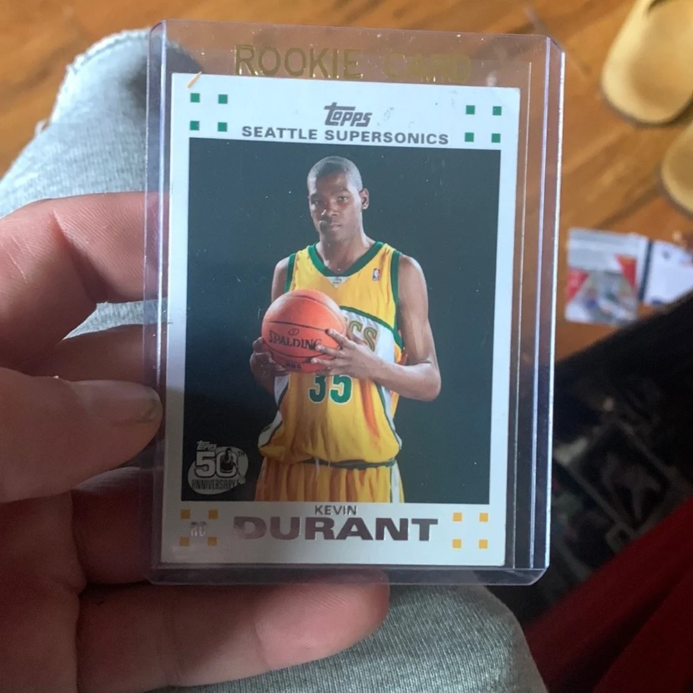 KD Topps RC - Picture 1 of 2